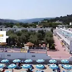 Gemini Luxury 3* Peschici